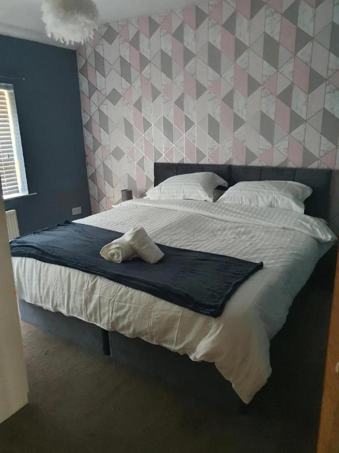 Double Bedroom 96Glc Greater Manchester Middleton  Exteriör bild